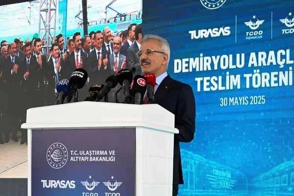 Türk Ulaşımında Bir İlk! Türk Lokomotifi Afrika’ya İhraç Edildi